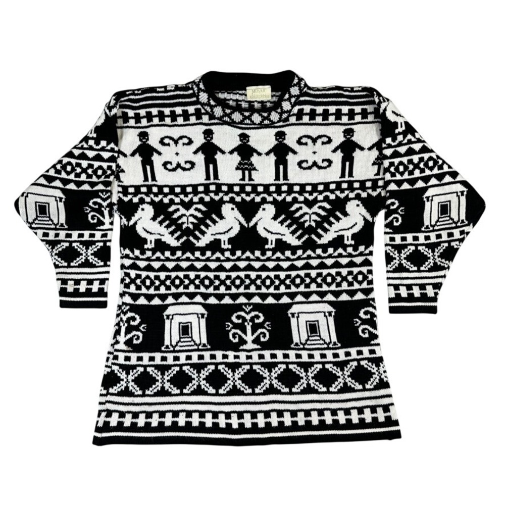 Mosaic Designs Vintage Black White Intarsia Graphic Pelican People Crew Sweater